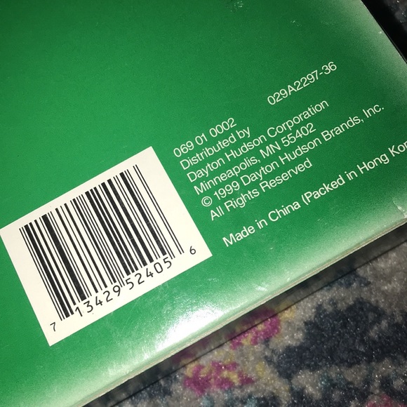 NWT Vintage Travelers Security Pack - Picture 6 of 6